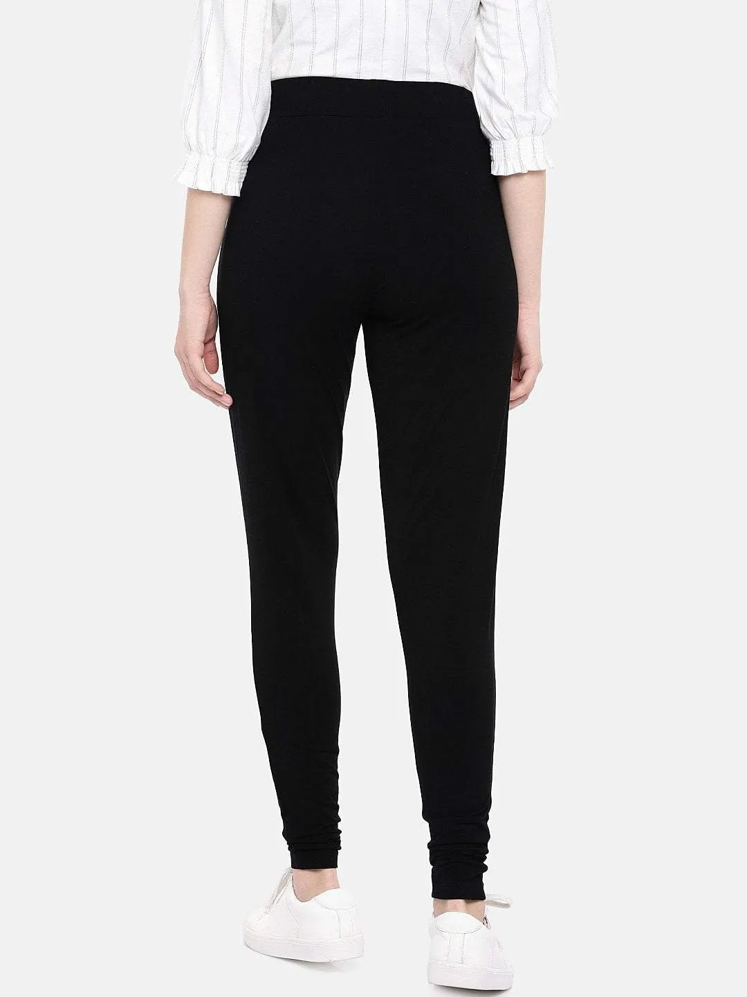 Women's Black Viscose Elastane Loose Fit Knit Pant